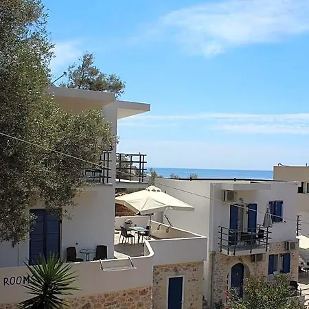 Hotel John Akroyiali Loutrá